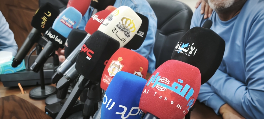 مؤتمر صحفي طارىء لـ لجنة العمل النيابية