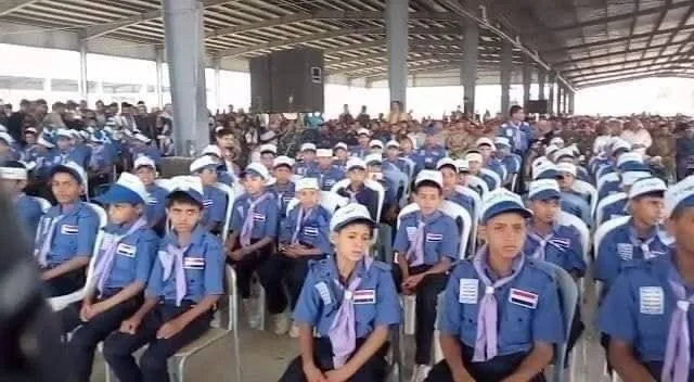 الحوثيون يربطون التعليم بالمعسكرات الصيفية القسرية في اليمن