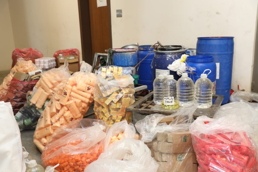 الجمارك الأردنية تُحبط تصنيع مواد تجميل مقلدة