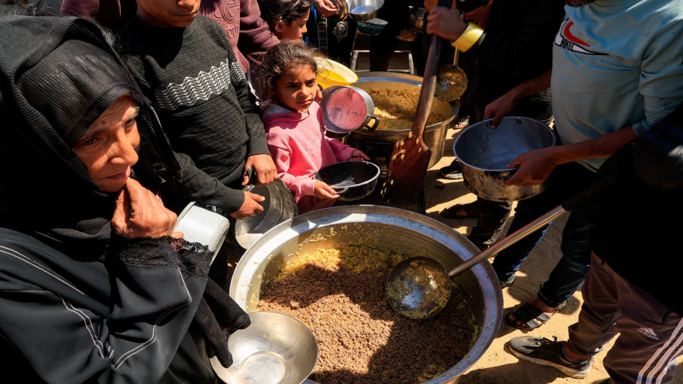 اوتشا تحذر من تفشي الامراض في مخيمات النزوح بغزة