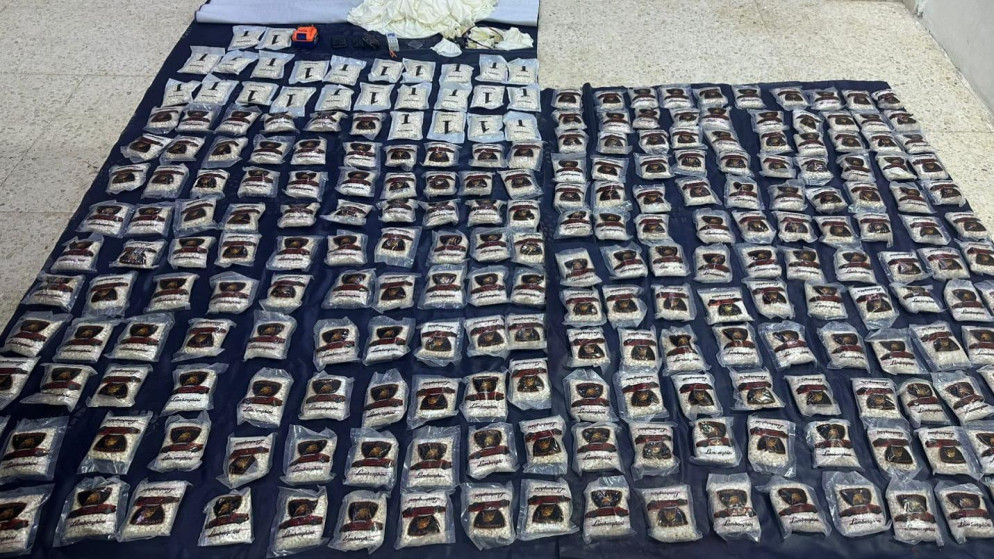 الجيش يحبط 6 محاولات تهريب مخدرات بالونات موجهة الكترونيا