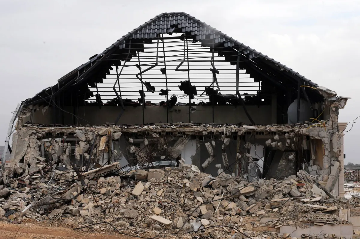 الجيش الاسرائيلي يستهدف عنصرا من حزب الله في جنوب لبنان