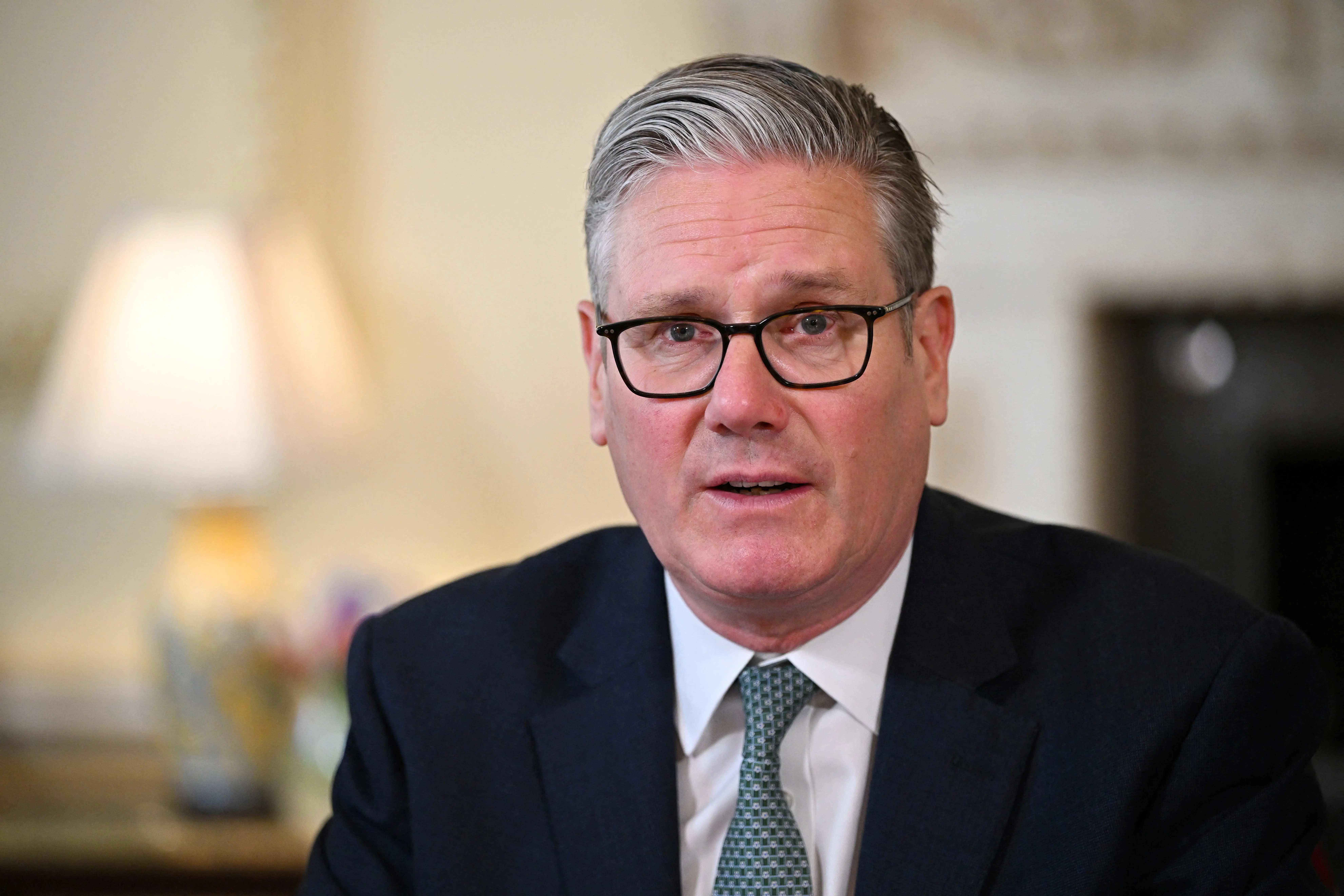 بريطانيا تعد خطط طوارئ لنقص الغذاء بسبب حرب ايران