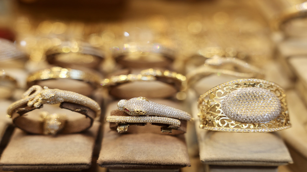 اسعار الذهب عيار 21 تسجل 98.4 دينارا في السوق الاردنية