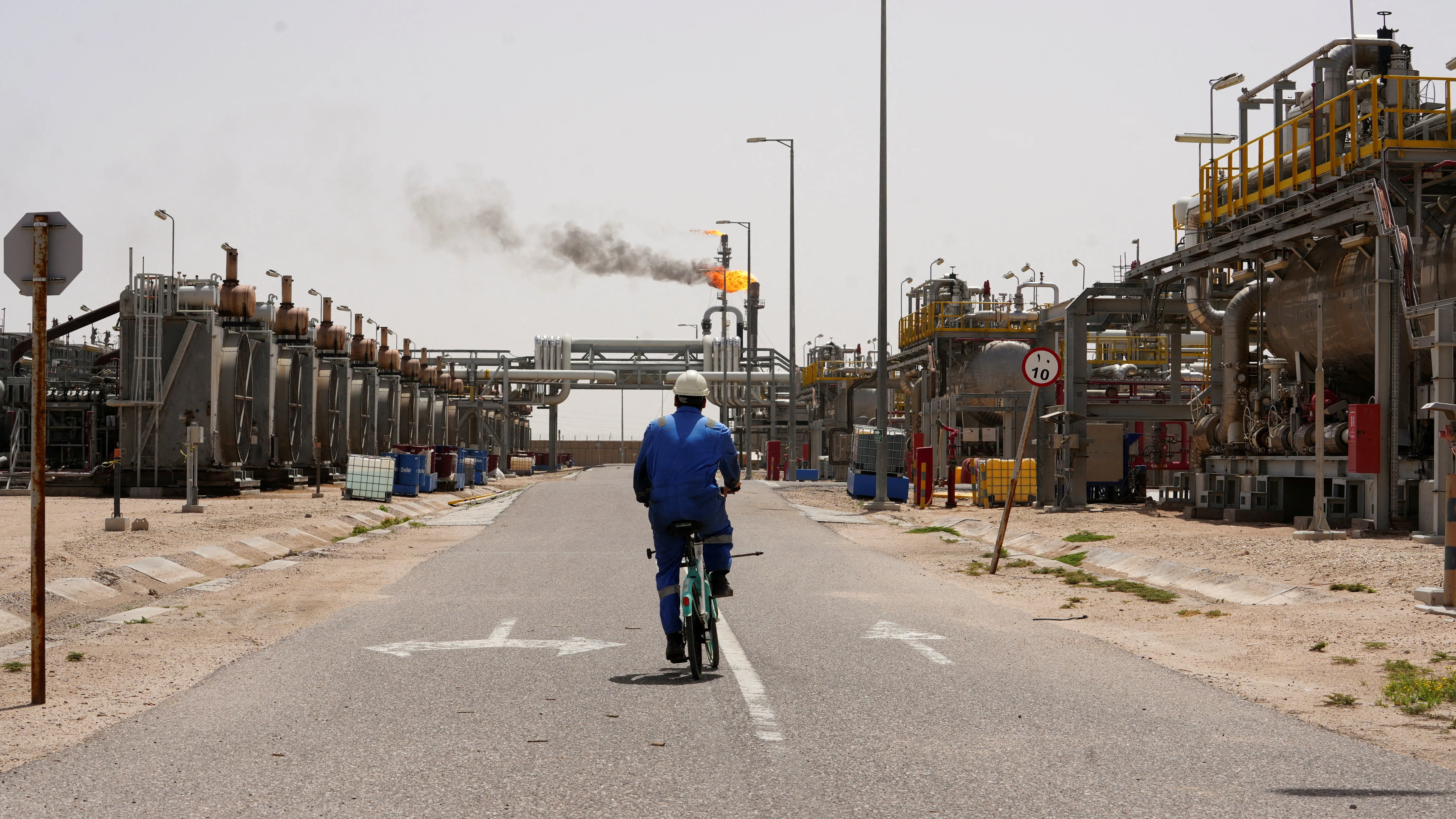 اقتراح بانشاء خط نفط جديد بين العراق وتركيا لتجاوز مضيق هرمز