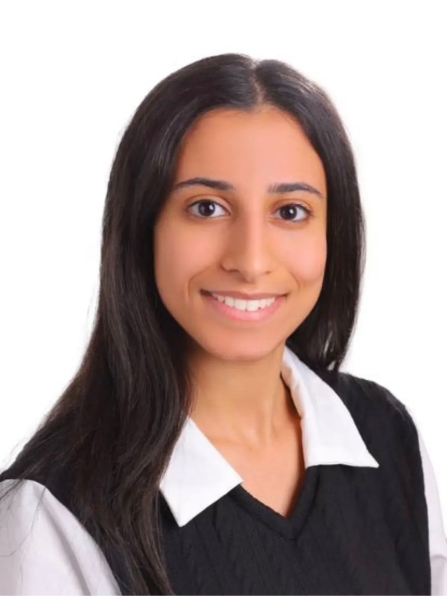 مَنْ أَكُونُ؟