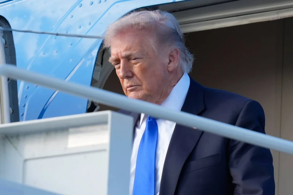 ترمب: الغاء زيارة المبعوثين لباكستان لا يعني استئناف الحرب مع ايران