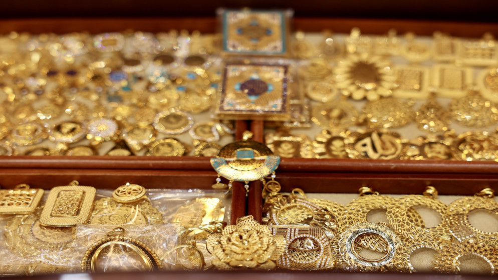 استقرار اسعار الذهب محليا عند 95.6 دينارا للغرام