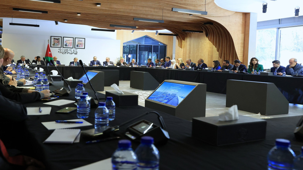 وزير المياه: الناقل الوطني يعزز الامن المائي ويوفر مياه للزراعة