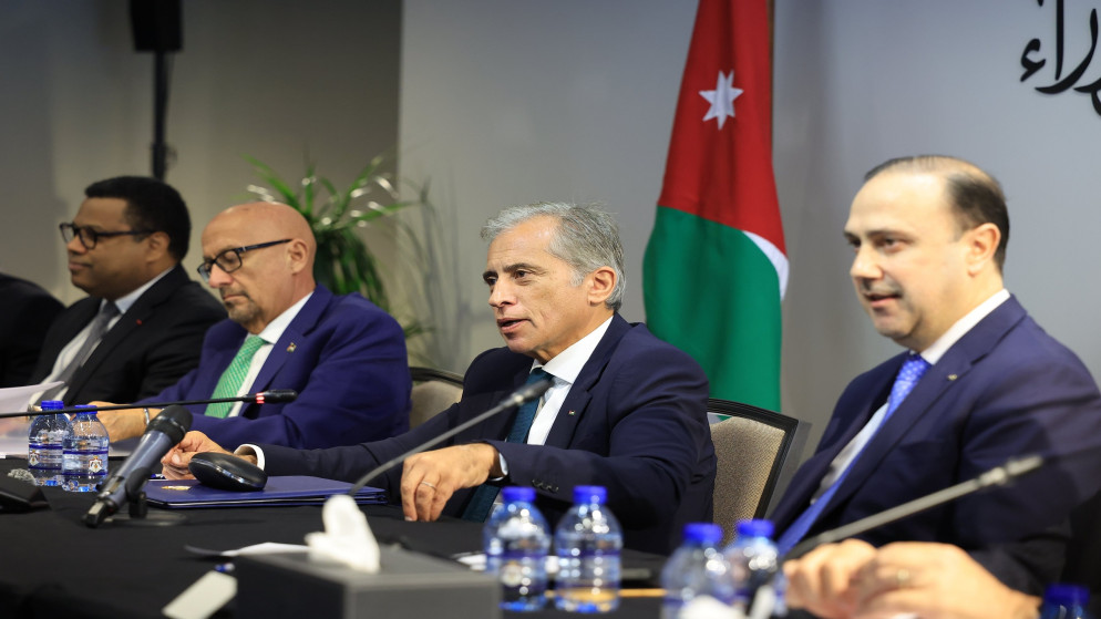 المومني: الحكومة تدعم اسعار المياه رغم ارتفاع مديونية سلطة المياه