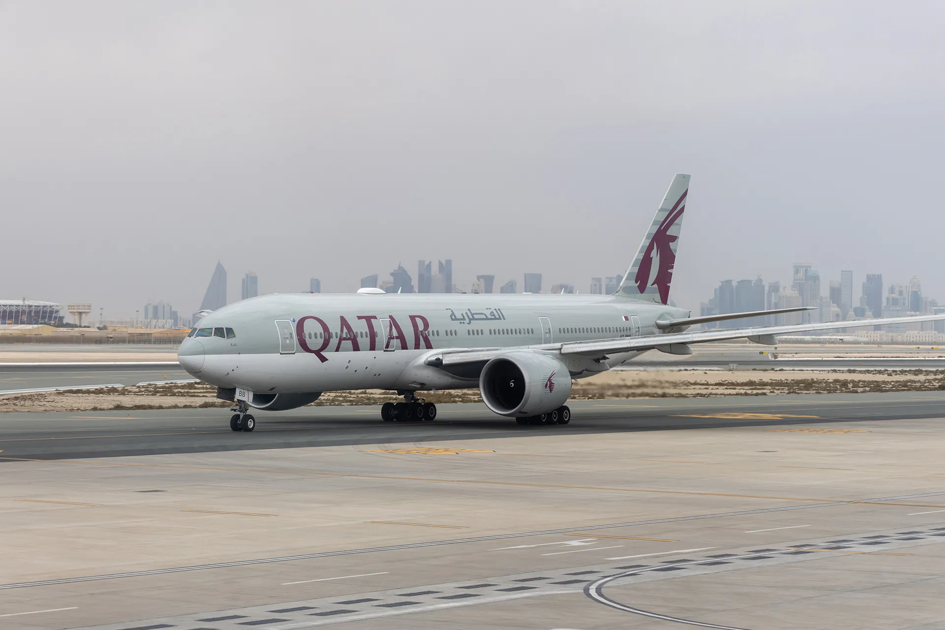 القطرية تستأنف رحلاتها اليومية الى الامارات وسوريا