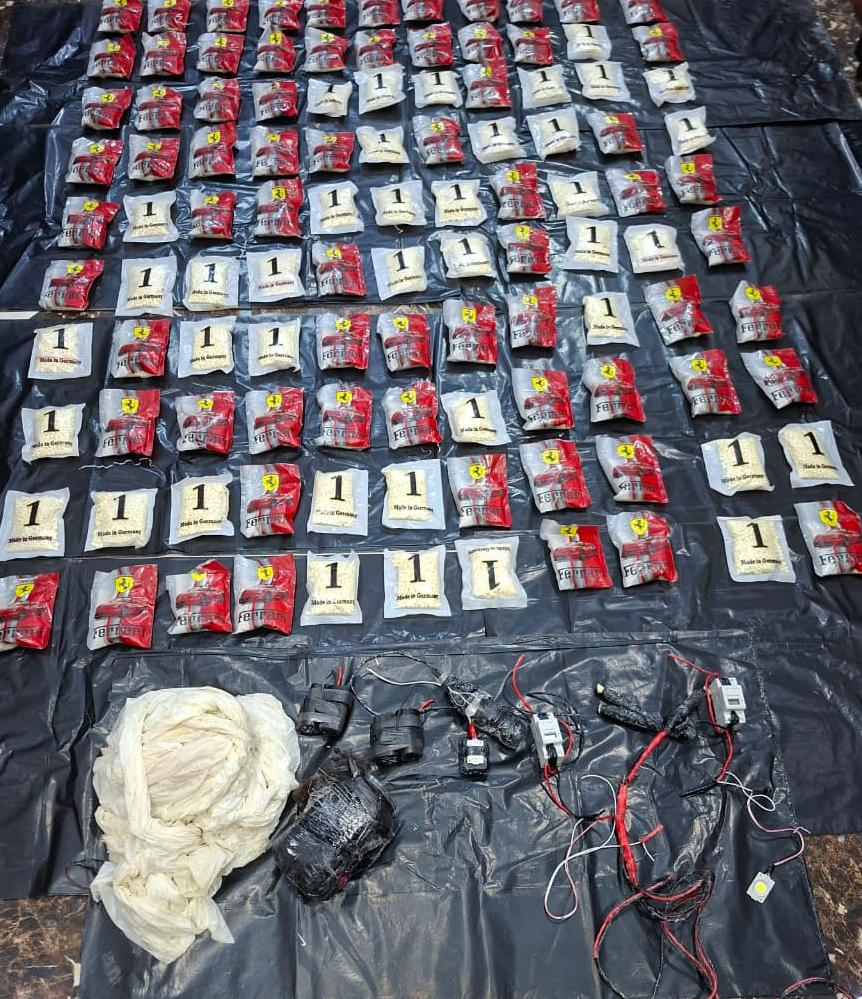 احباط محاولة تهريب مواد مخدرة بوسطة بالونات