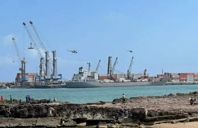 هيئة بحرية بريطانية: اختطاف سفينة شحن قبالة سواحل الصومال