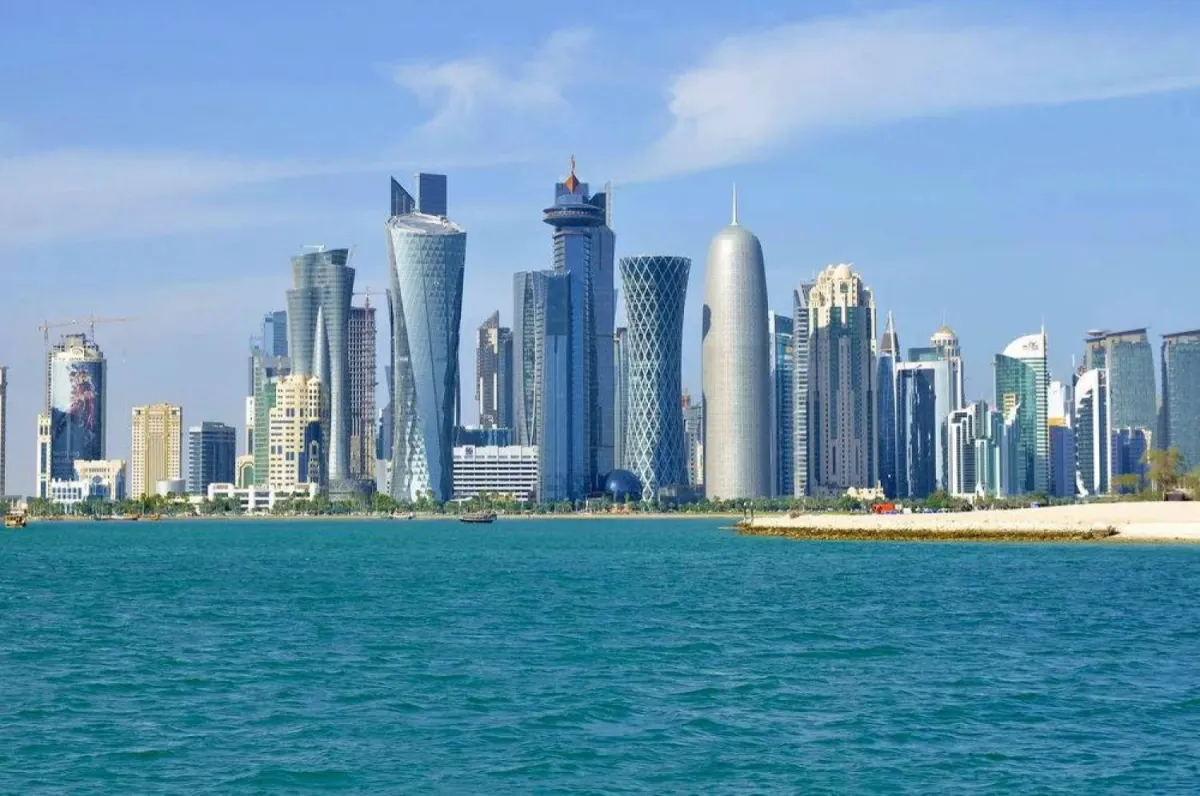 ستاندرد اند بورز الاصول المالية لقطر تخفف تداعيات الحرب
