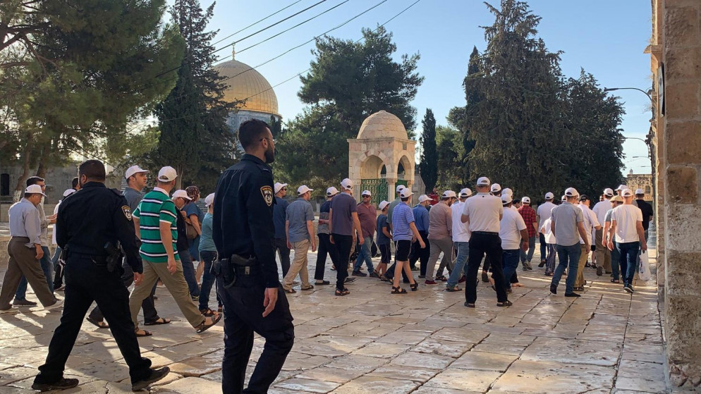 مستوطنون يقتحمون المسجد الاقصى بقيادة غليك