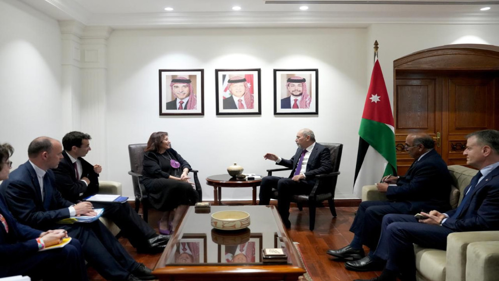 الصفدي وشويتسا يبحثان تحضيرات اجتماع عربي اوروبي بالاردن