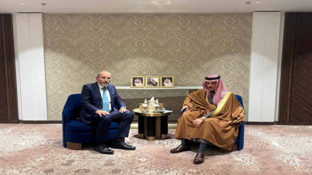 الصفدي يبحث مع نظيره السعودي اخر تطورات الاوضاع الاقليمية