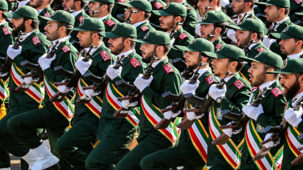 الحرس الثوري الايراني يجري مناورات عسكرية في طهران