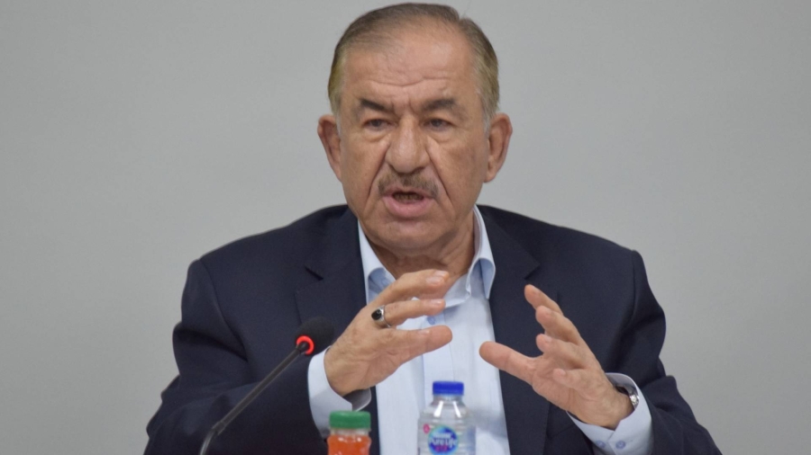  وزير الداخلية ينعى وزير الداخلية الأسبق مازن الساكت