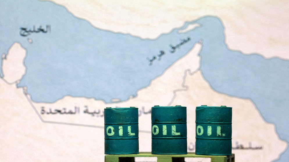 وكالة الطاقة تتوقع نقصا حادا في معروض النفط بسبب ايران