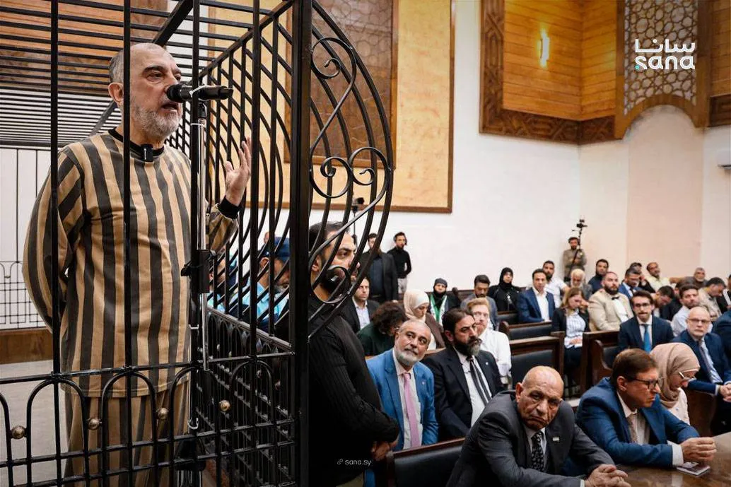تاجيل محاكمة عاطف نجيب بدمشق الى يونيو