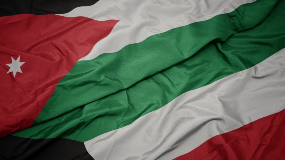 الصفدي والصباح يبحثان انهاء التصعيد وتعزيز الاستقرار الاقليمي