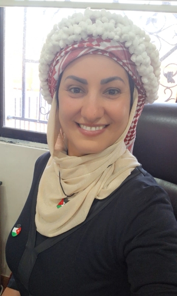 ثمانون عاماً من الكرامة والسيادة