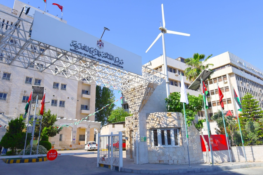 الخرابشة: إنجازات نوعية في قطاعي الطاقة والتعدين