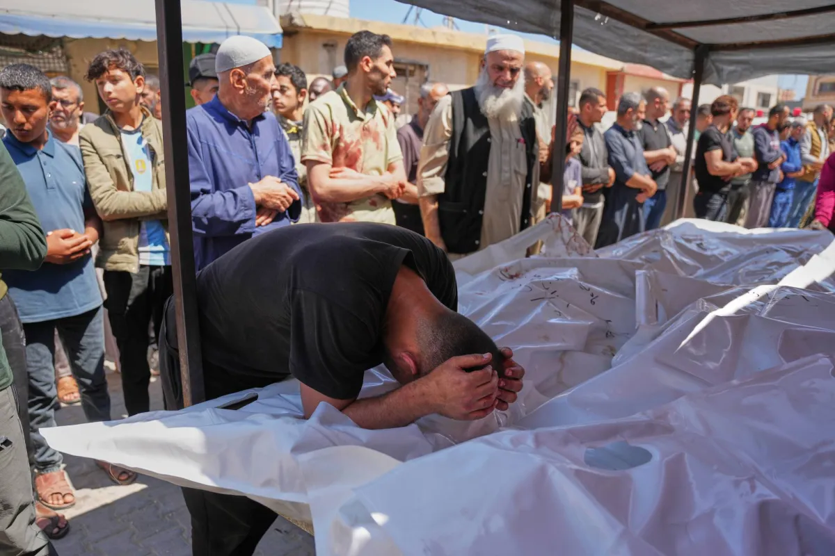 يوم دام في غزة: قتلى وجرحى في اشتباكات وهجمات