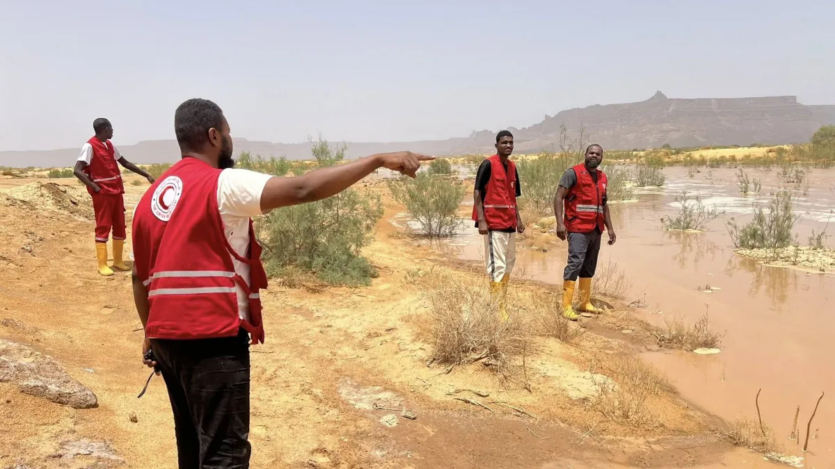 حفتر والدبيبة يتفاعلان مع سيول الجنوب الليبي