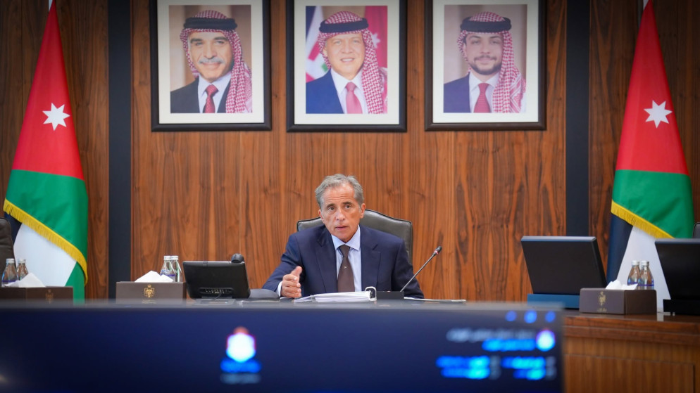 مجلس الوزراء يعتمد المرحلة الاولى من اطر الكفايات الفنية لوظائف القطاع العام