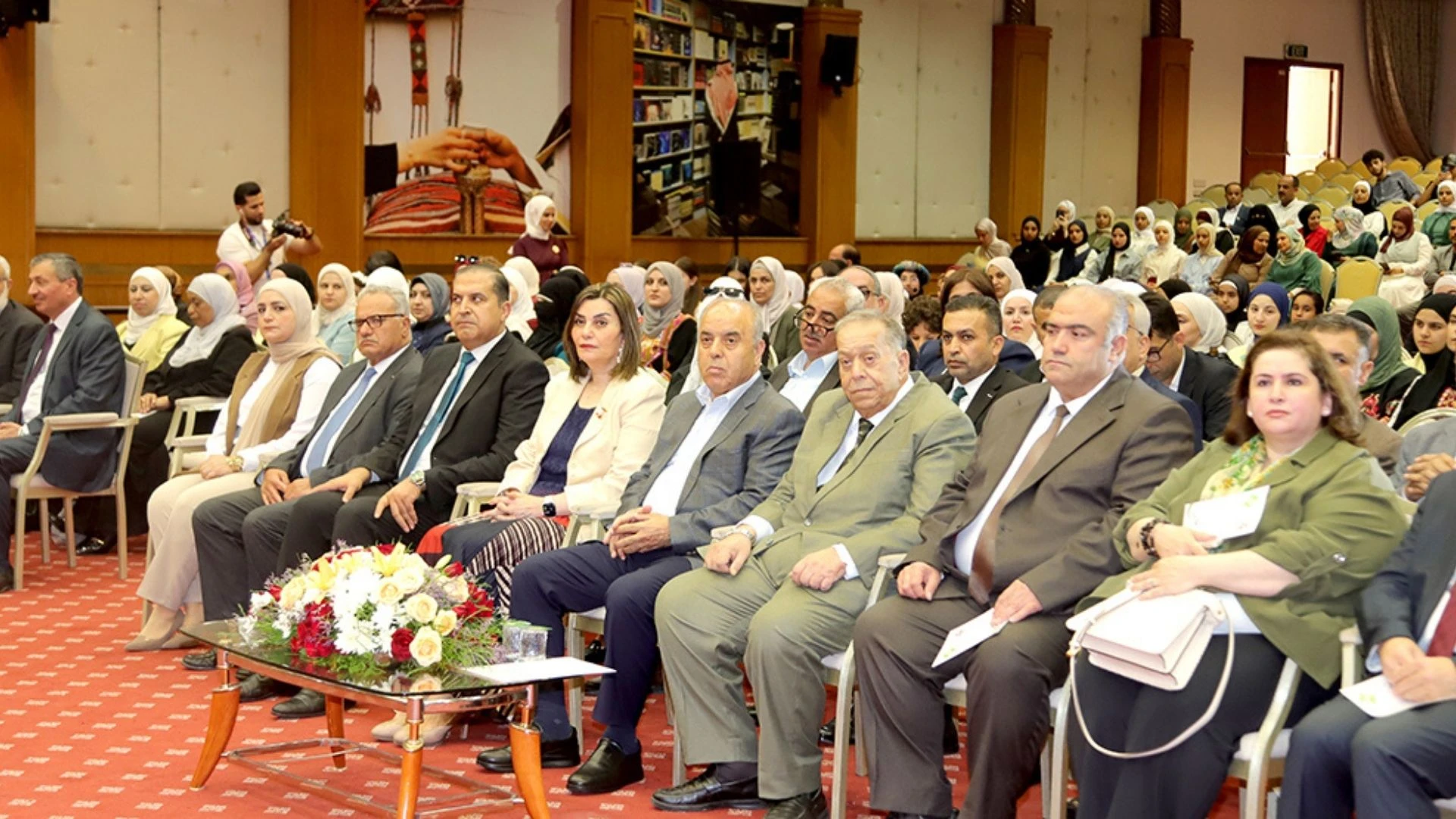 وزير التربية يؤكد دور اللغة العربية في بناء الشخصية الوطنية