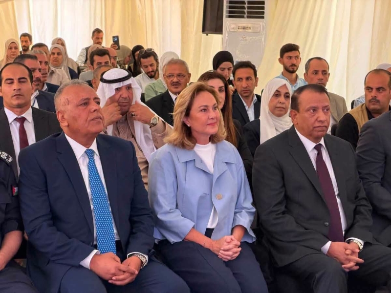 مركز زها الثقافي يطلق مشروعاً من ماعين
