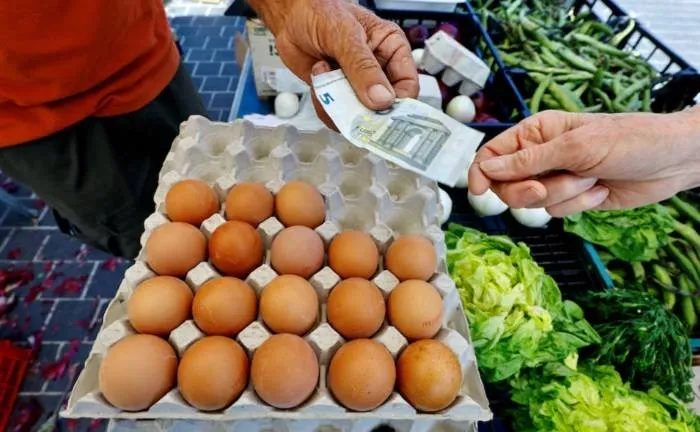 تراجع توقعات التضخم في منطقة اليورو وسط ترقب لسياسات الفائدة