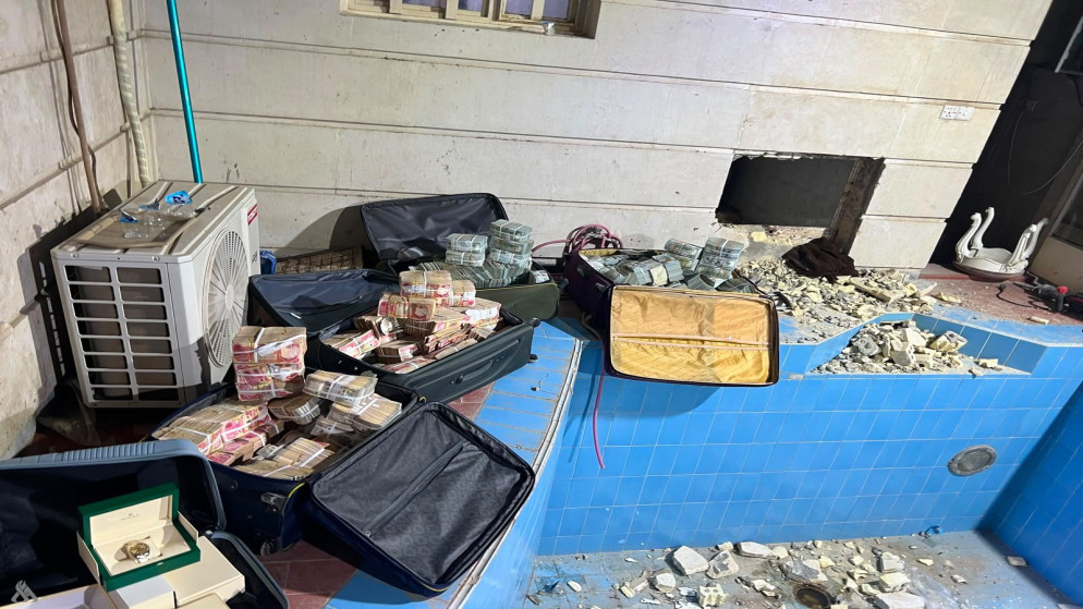 ضبط ملايين الدولارات بحوزة وكيل وزير النفط العراقي في قضية فساد