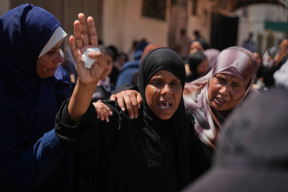 مقتل 5 فلسطينيين في غارات اسرائيلية على قطاع غزة