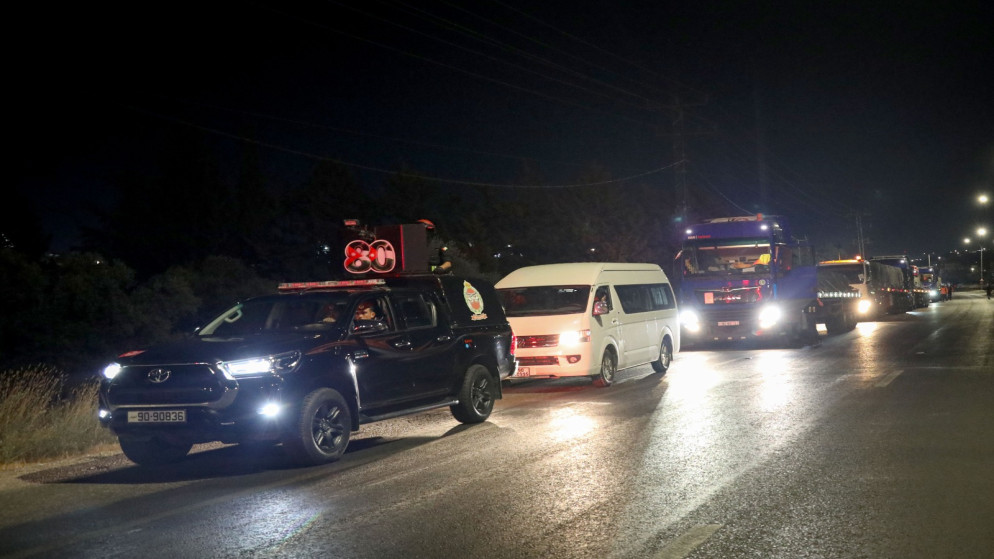 الجيش الاردني يرسل قافلة مساعدات طبية واغاثية الى نابلس