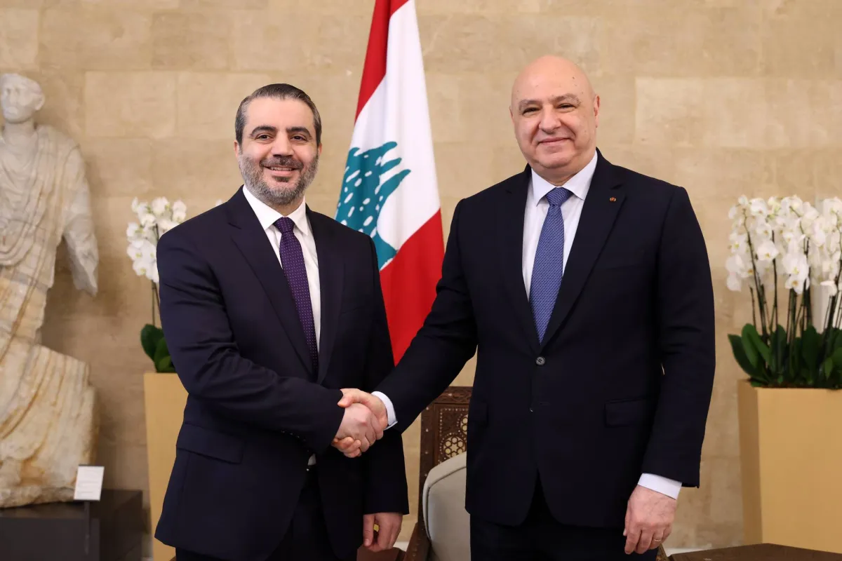 وزير الخارجية السوري من بيروت يؤكد الانفتاح على لقاء حزب الله