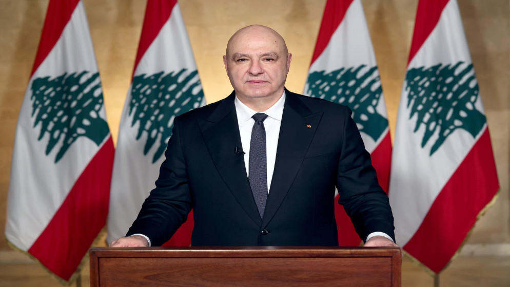 الرئيس اللبناني يؤكد التمسك بسيادة الاراضي ويرفض التفريط بشبر واحد