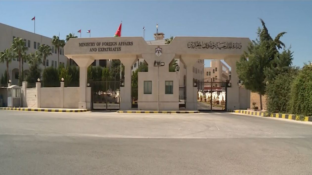 ارادة ملكية تقضي بنقل السفير الاردني لدى اسرائيل الى مركز الوزارة