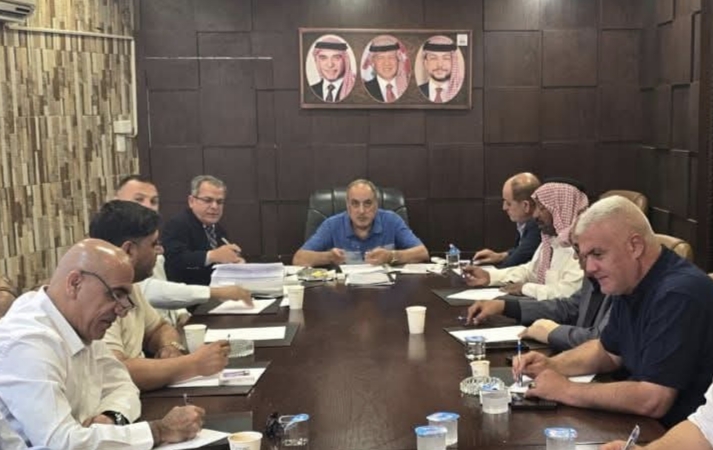 الفناطسة يترأس اجتماعاً النقابة العامة للعاملين في المناجم والتعدين والإسمنت