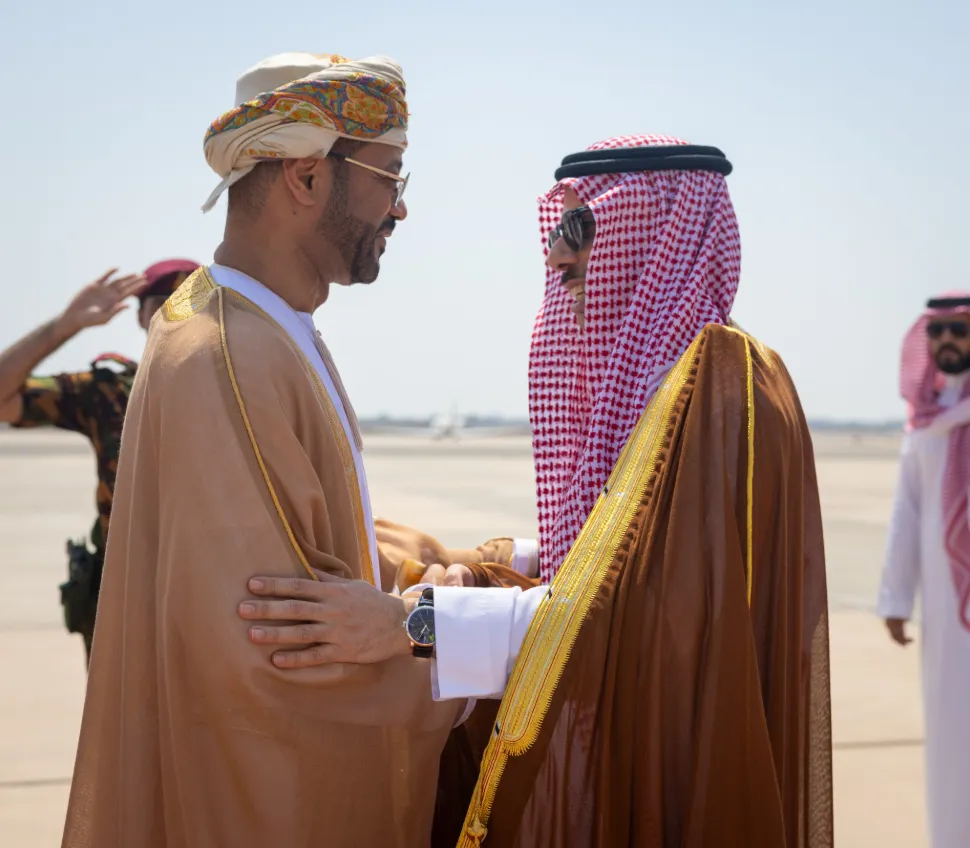 وزير الخارجية السعودي يصل الى سلطنة عمان في زيارة رسمية