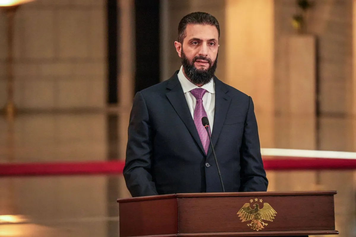 وصول الرئيس السوري احمد الشرع الى انقرة للقاء ترمب على هامش قمة ناتو