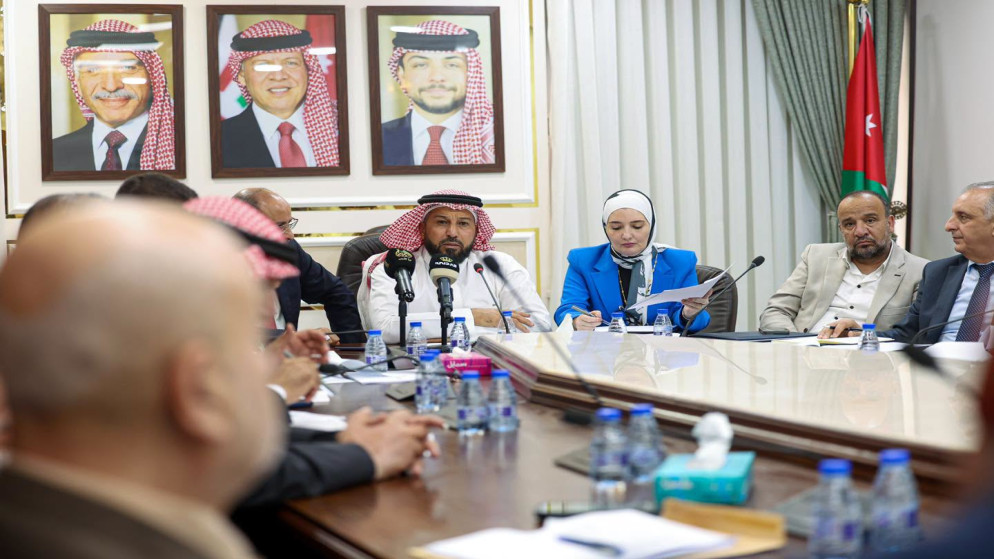 لجنة التربية النيابية تبحث تعديلات قانون الجامعات الاردنية مع رؤساء الهيئات
