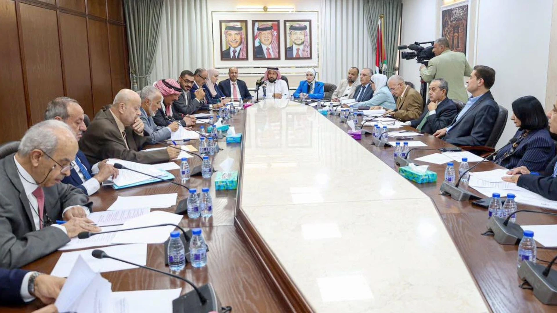 التربية النيابية تواصل مناقشة قانون الجامعات الاردنية لتعزيز جودة التعليم