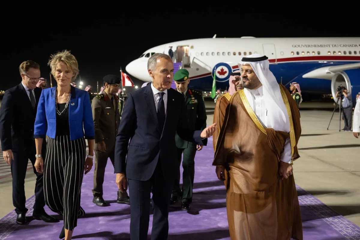 رئيس وزراء كندا يبدأ زيارة رسمية الى السعودية لتعزيز التعاون الثنائي