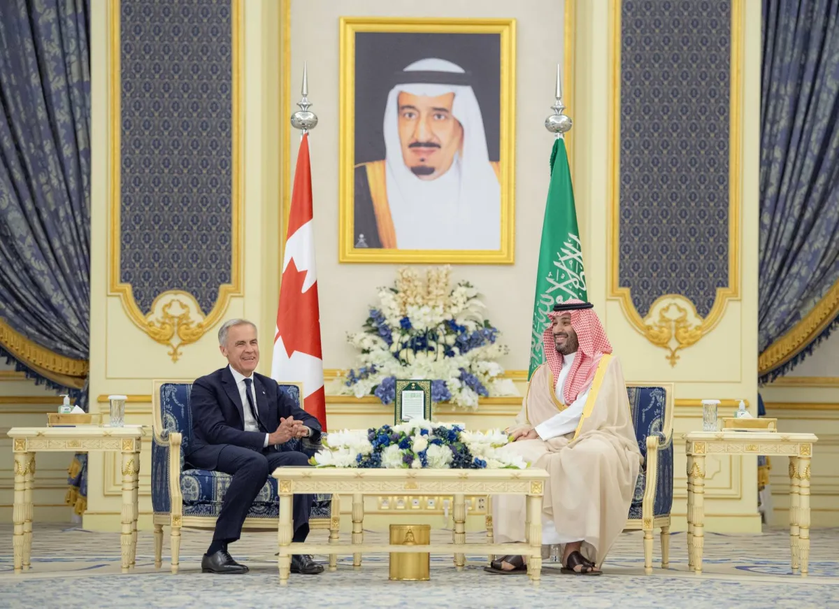 ولي العهد السعودي ورئيس وزراء كندا يبحثان تعزيز العلاقات الثنائية ومجلس تنسيق مشترك