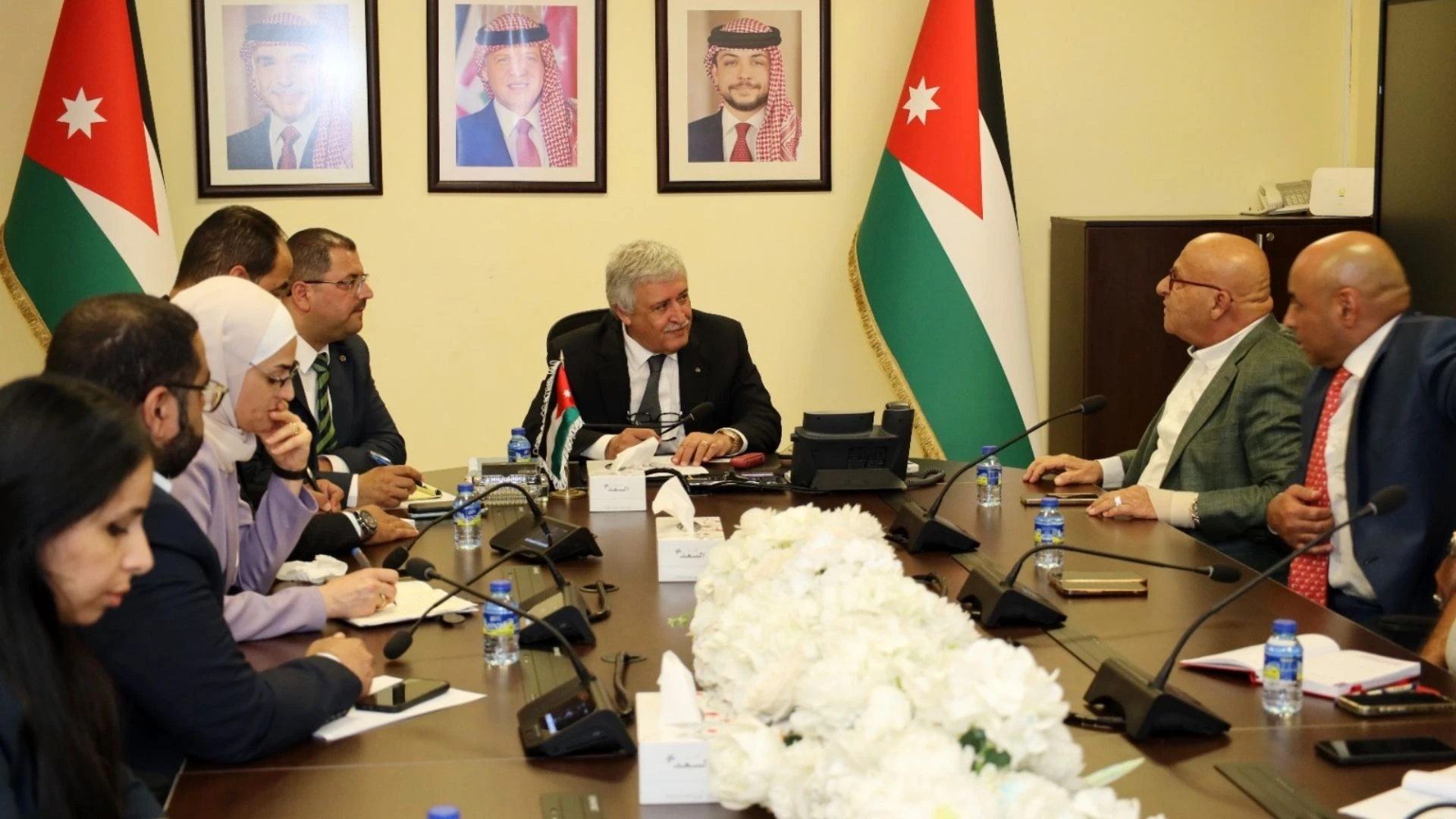 وزير النقل يبحث مع المستثمرين تعزيز انسيابية التجارة ودعم القطاع الصناعي