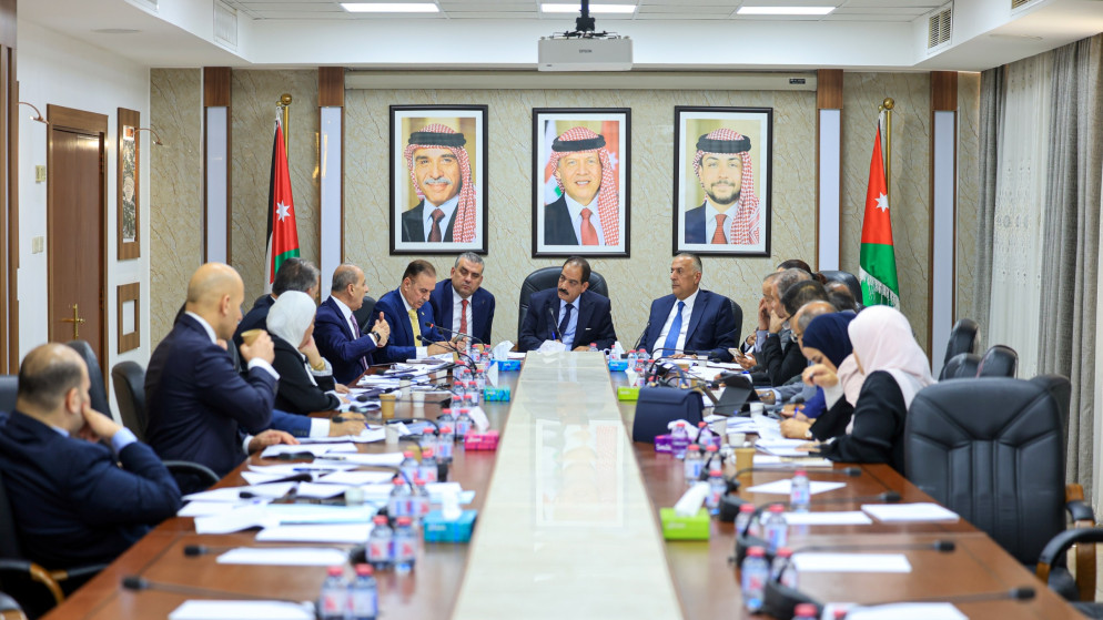 القانونية النيابية تقر مشروع القانون المعدل للملكية العقارية