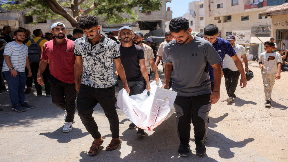 استشهاد ام واطفالها الاربعة في قصف اسرائيلي على غزة